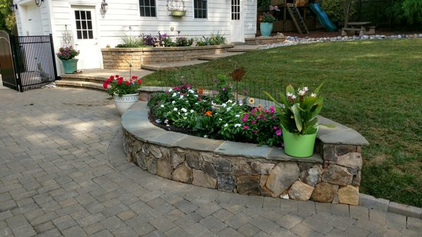 Images Grand Design Outdoor Enhancements