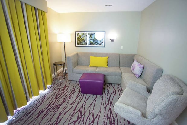 Images DoubleTree by Hilton Hotel Savannah Historic District