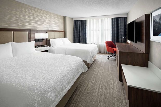 Images Hampton Inn & Suites Chicago-Downtown