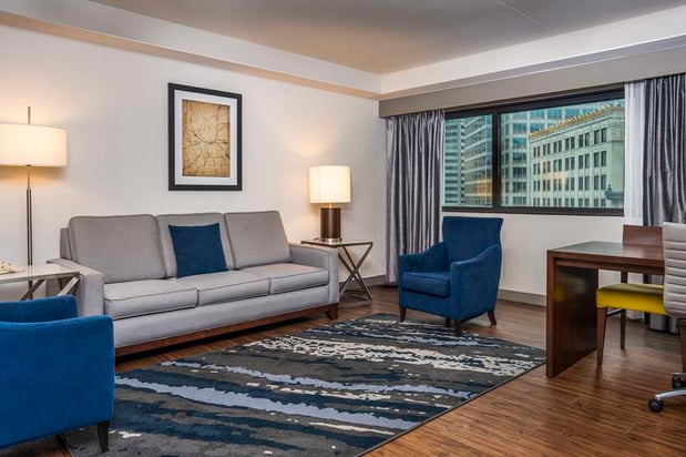 Images Embassy Suites by Hilton Indianapolis Downtown