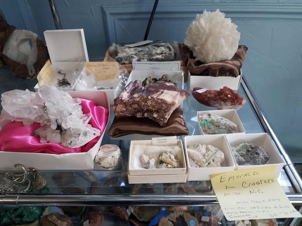 Images Hunzo's ROCK Gem and Mineral shop