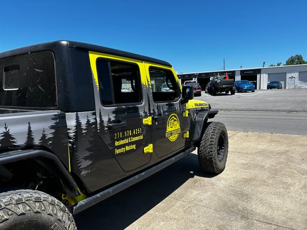 Images PECO Signs and Wraps