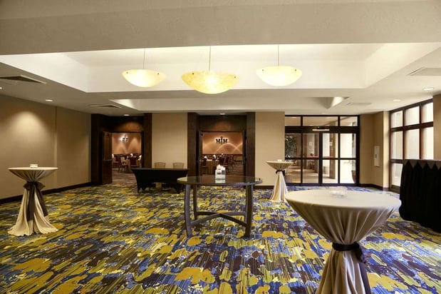 Images Embassy Suites by Hilton Phoenix Tempe