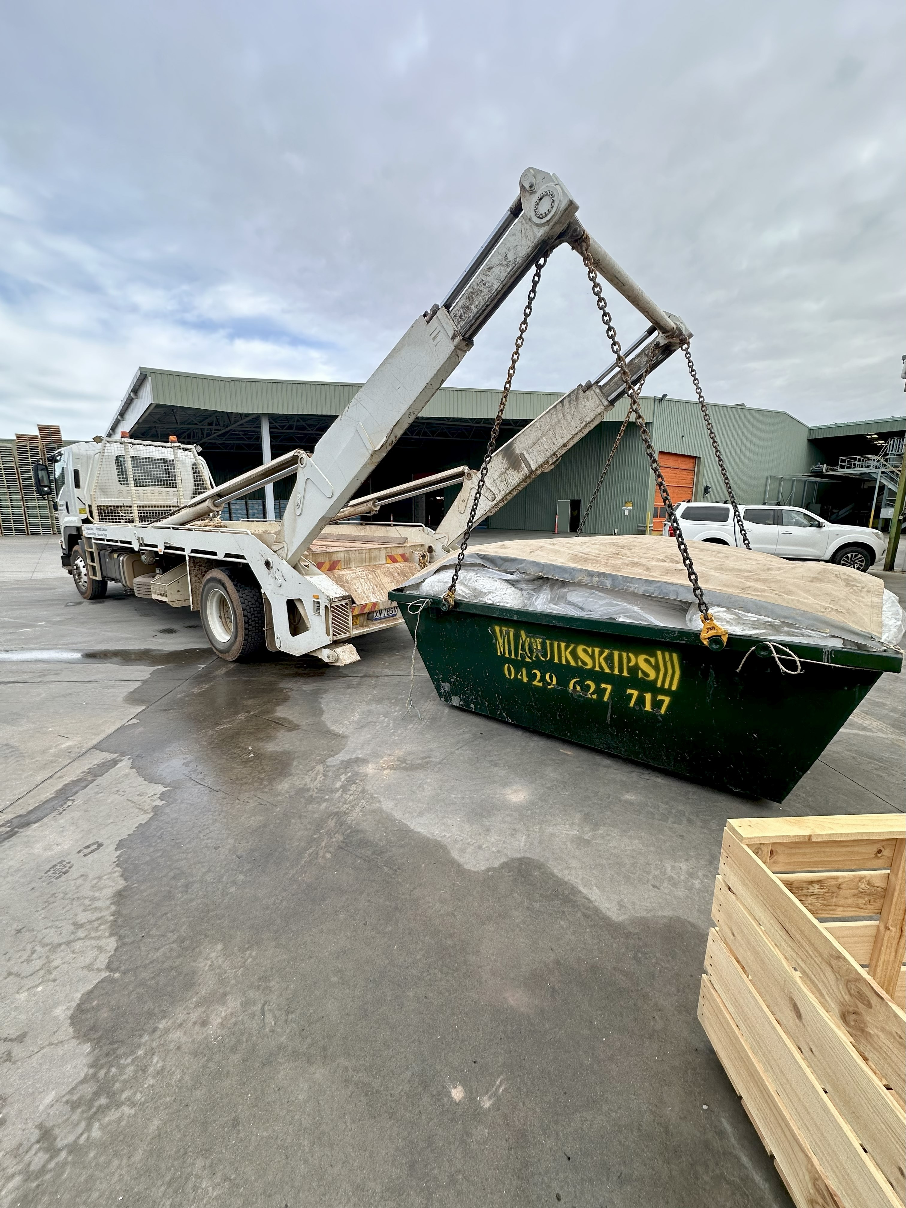 Images MIA Quikskips and MIA Quik Waste