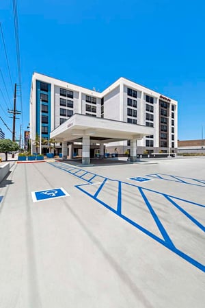 Images Hampton Inn by Hilton Los Angeles Airport