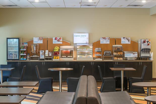 Images Holiday Inn Express Princeton Southeast, an IHG Hotel