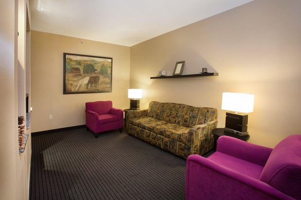 Images Holiday Inn & Suites St. Paul NE - Lake Elmo by IHG