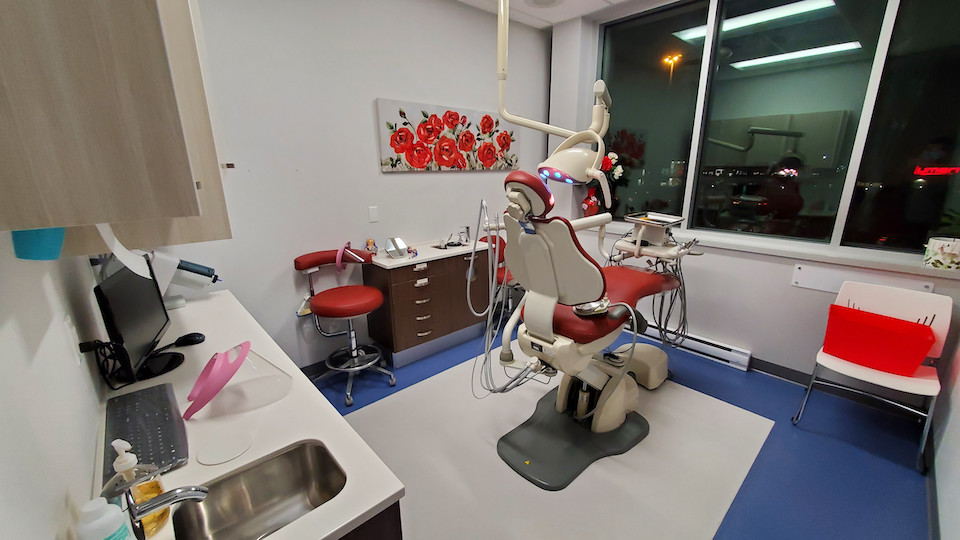 Images Carrefour Dentaire 440 - Invisalign, Dentiste Laval