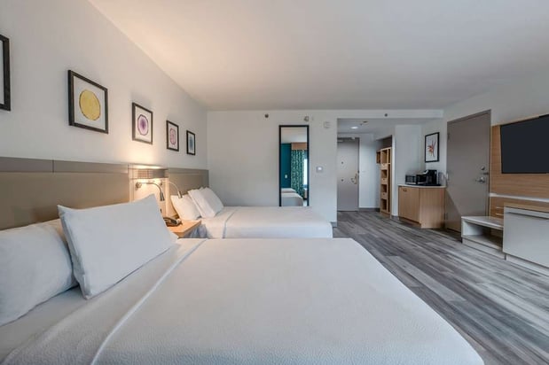 Images Hilton Garden Inn Ft. Lauderdale Airport-Cruise Port