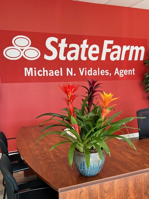 Images Michael Vidales - State Farm Insurance Agent