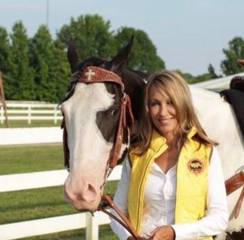 We Offer Equine Marketing For Trainers, Breeders, and Show Barns.