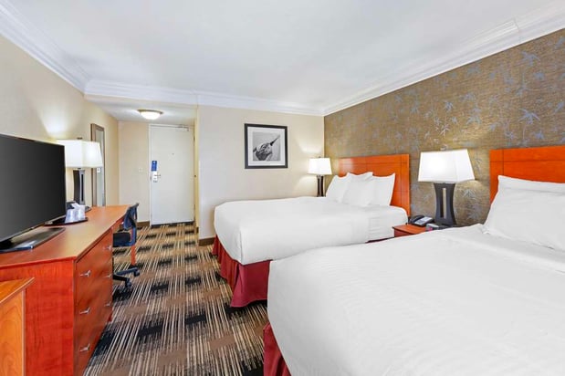 Images Best Western The Inn at Rochester Airport