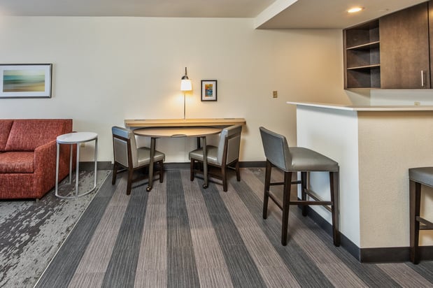 Images Holiday Inn & Suites Memphis - Wolfchase Galleria by IHG