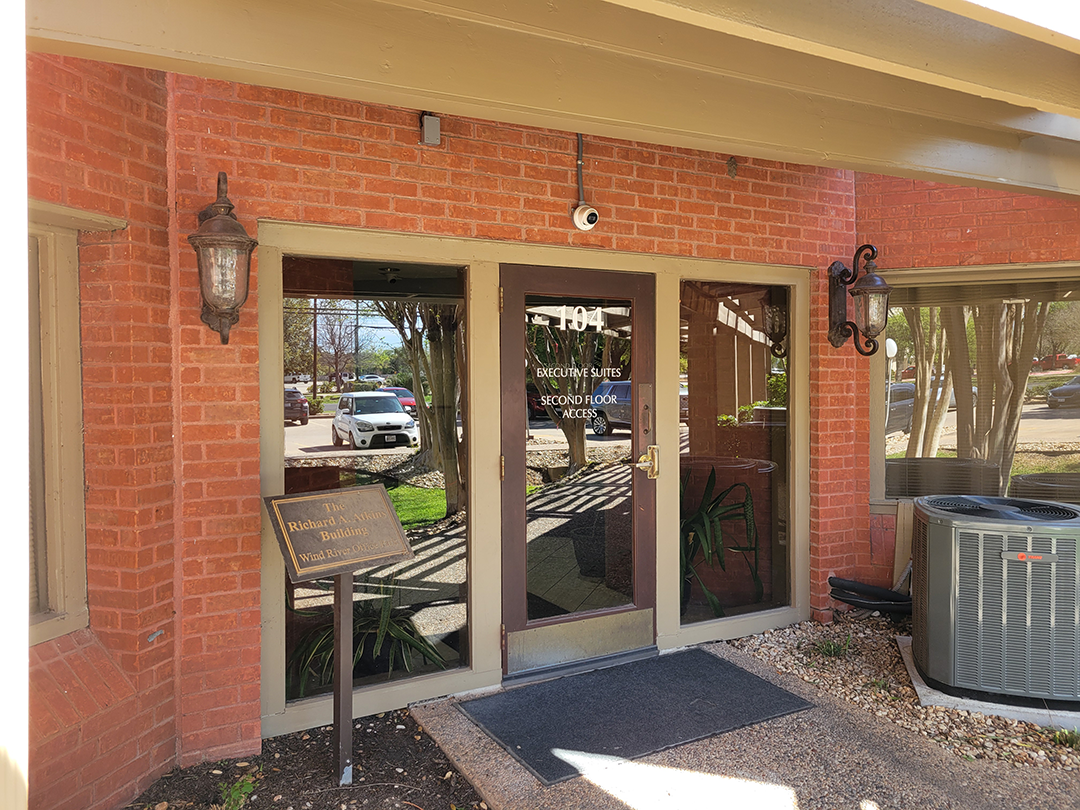 Building entrance for the Great Hills FastFit Studio