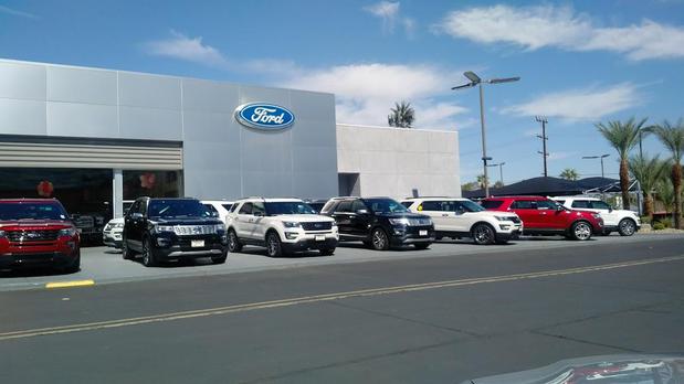 Images Palm Springs Motors Ford