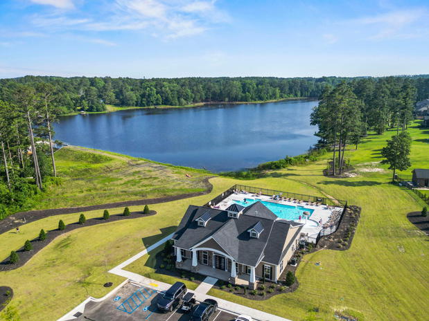 Images Barr Lake by Stanley Martin Homes