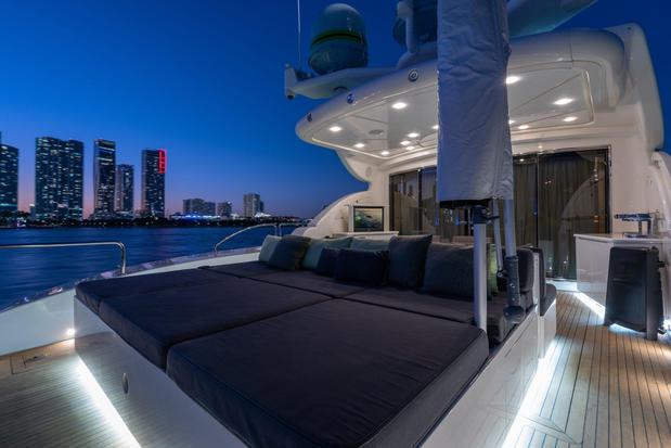 Images Encore Yacht