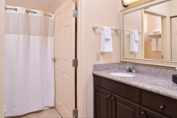 Images Staybridge Suites Oklahoma City Airport by IHG