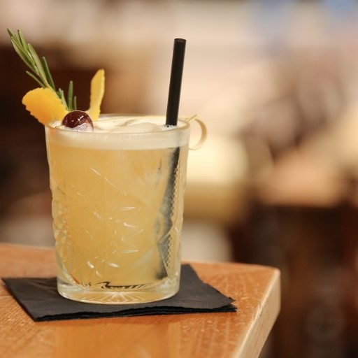 OscarOne Baden GmbH, Theaterplatz 8 in Baden