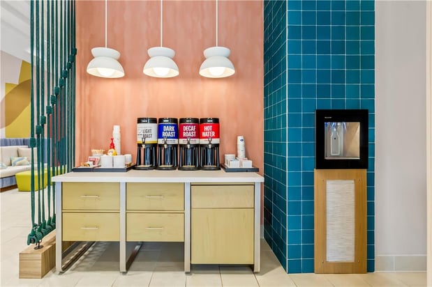 Images Hampton Inn & Suites St. Petersburg/Downtown