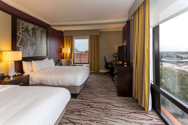 Images DoubleTree by Hilton Hotel Savannah Historic District