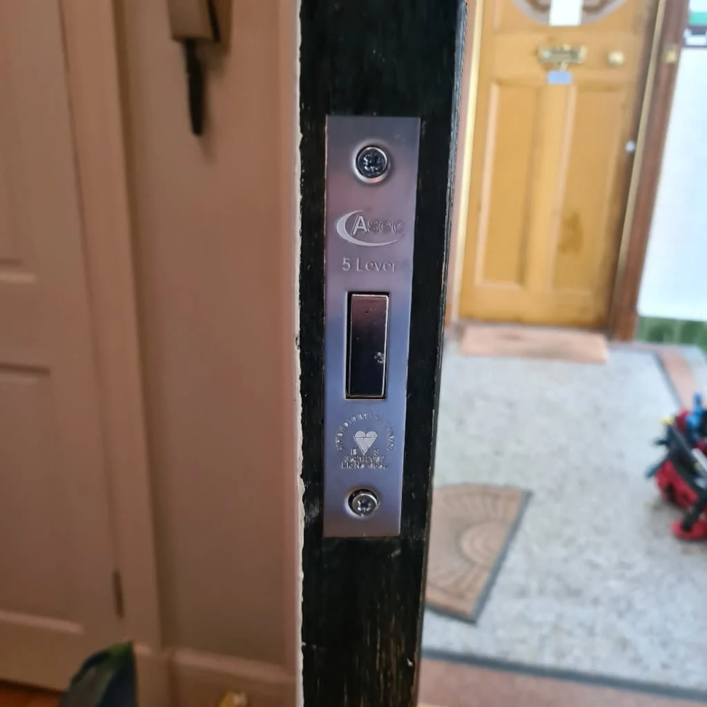 Images KG Lock & Safe Ltd