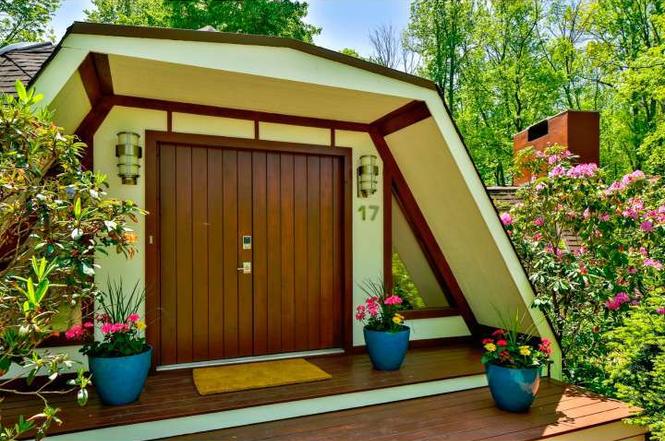 Pacific Overhead Garage Doors In Palisades Ca 90272 For Maps And Directions To Pacific Overhead Garage Doors View The Map Right Reviews Of See Below