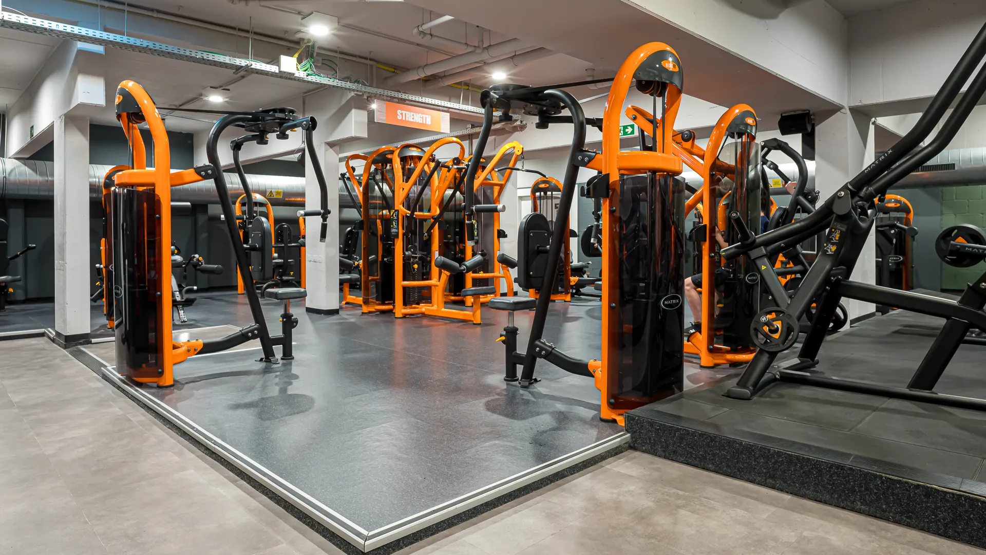 Images Basic-Fit 24/7