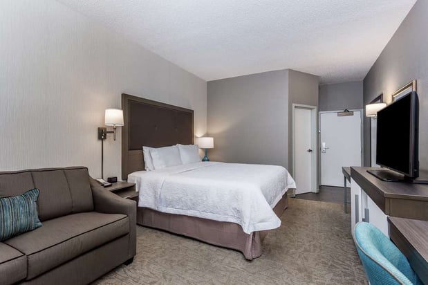 Images Hampton Inn Milwaukee-Airport