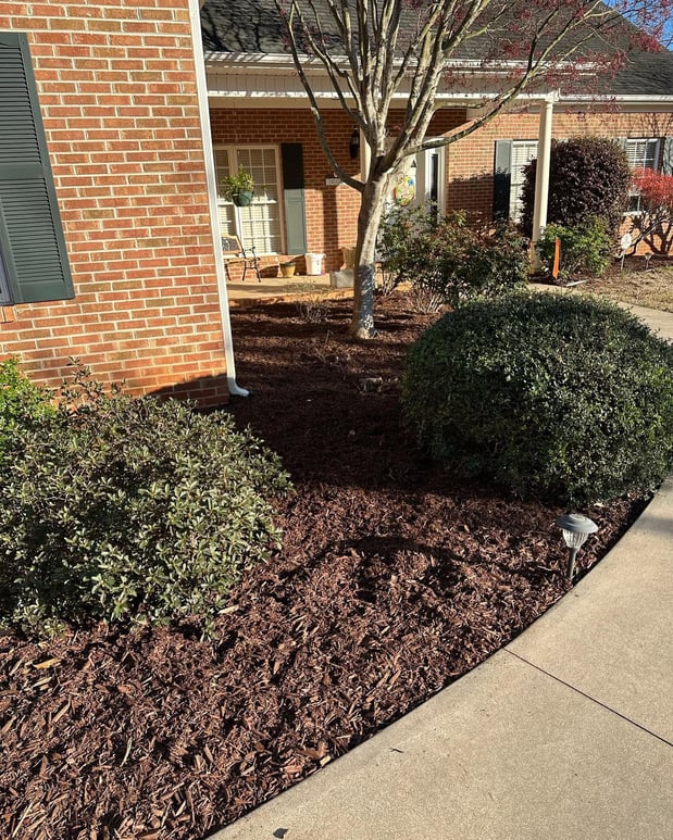 Images Red Lab Lawn Care, LLC.