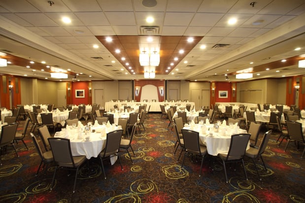 Images Holiday Inn & Suites Duluth-Downtown by IHG