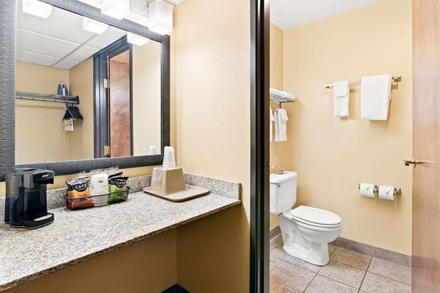 Images Best Western Newberry Station
