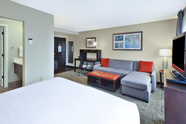Images Staybridge Suites Cleveland Mayfield Heights Beachwd by IHG