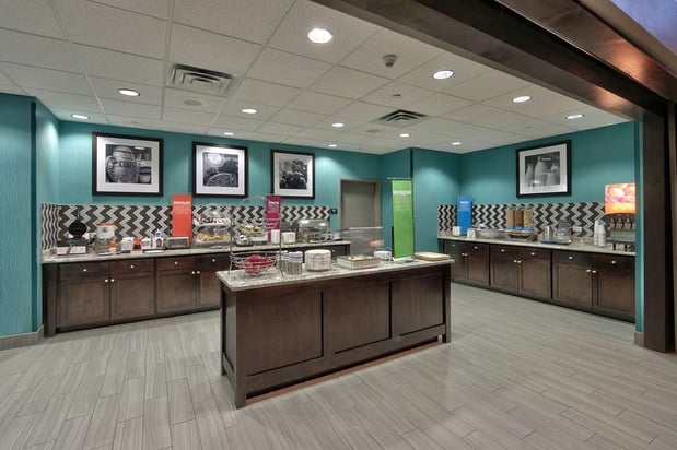 Images Hampton Inn & Suites Albuquerque Airport