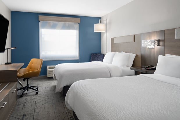 Images Holiday Inn Express Toledo North by IHG