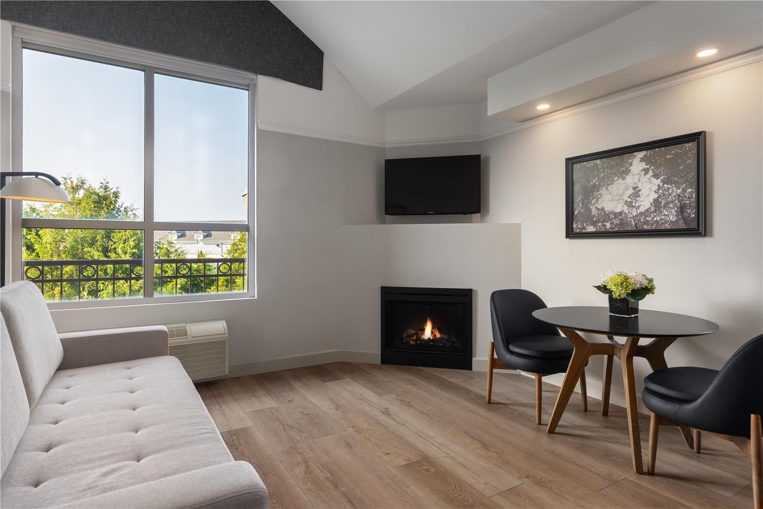 Images Hotel Vallea Bromont, Tapestry Collection by Hilton