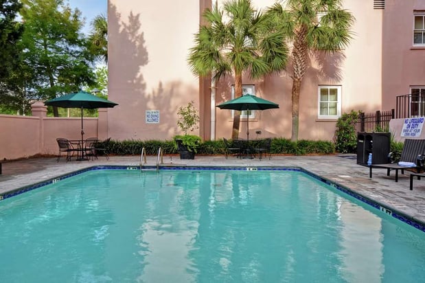 Images Embassy Suites by Hilton Charleston Historic District