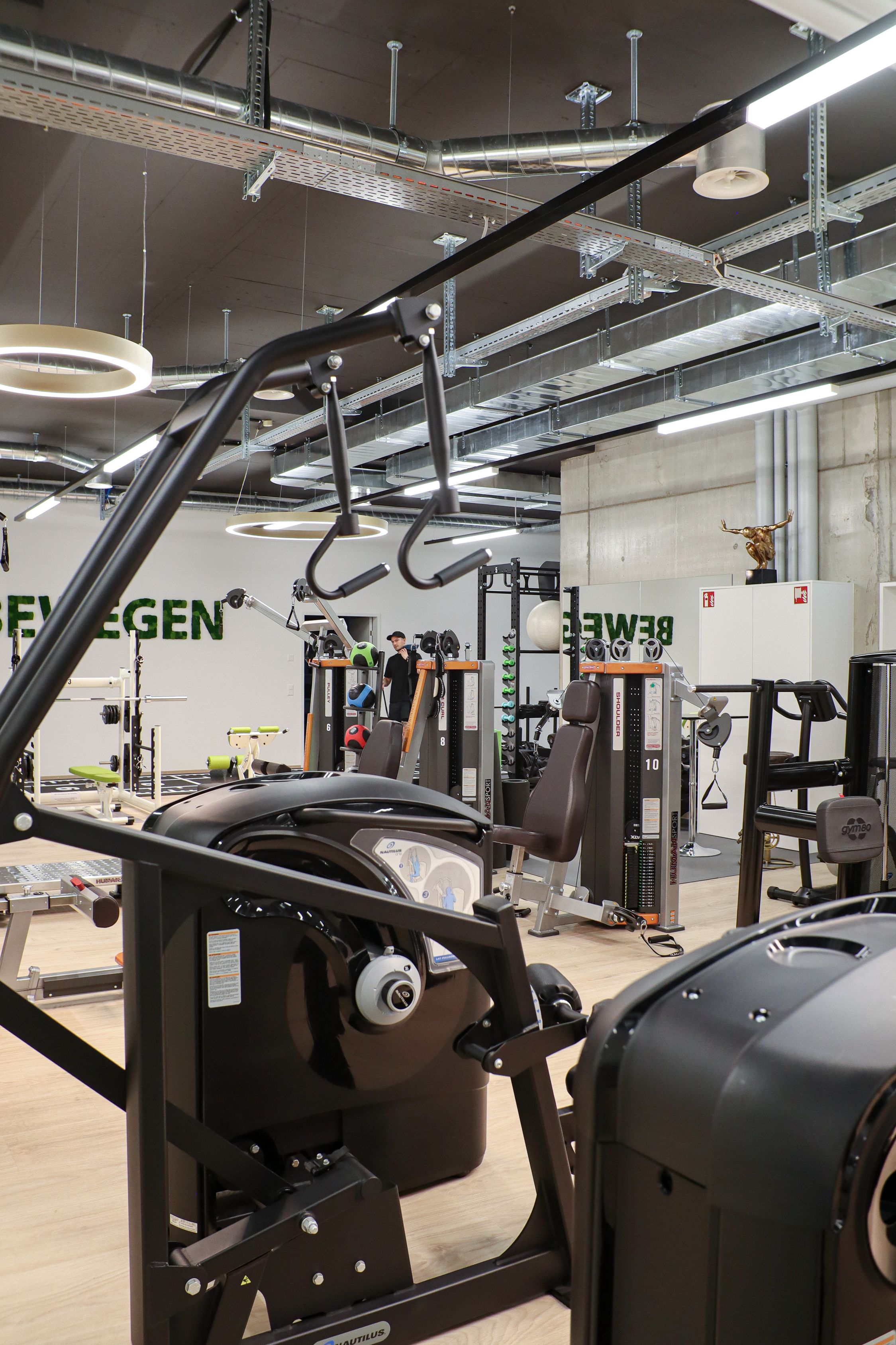Bilder Physiotherapie Leuenfeld
