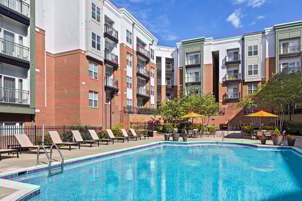 Images Camden College Park Apartments