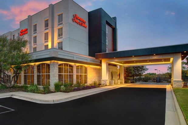 Images Hampton Inn & Suites Austin-Airport