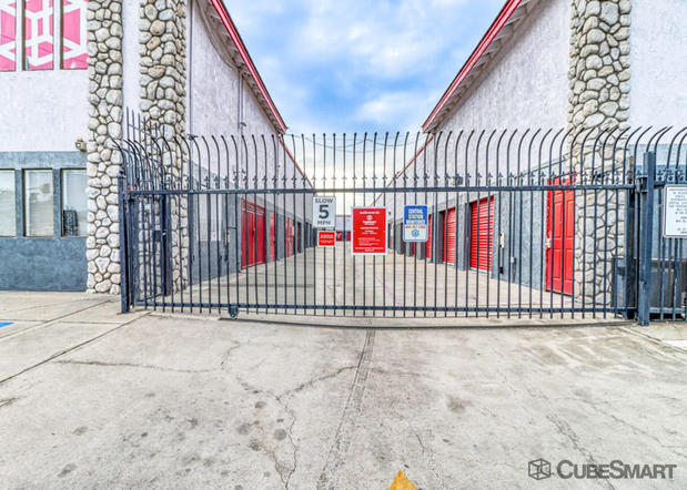 Images CubeSmart Self Storage