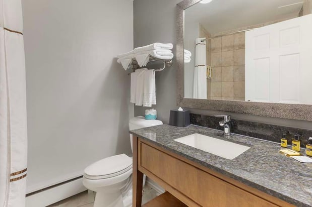 Images Best Western Plus Milwaukee West