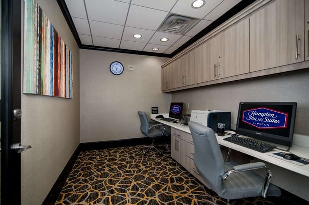 Images Hampton Inn & Suites Fort Worth-Fossil Creek