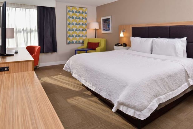 Images Hampton Inn Greensboro-East