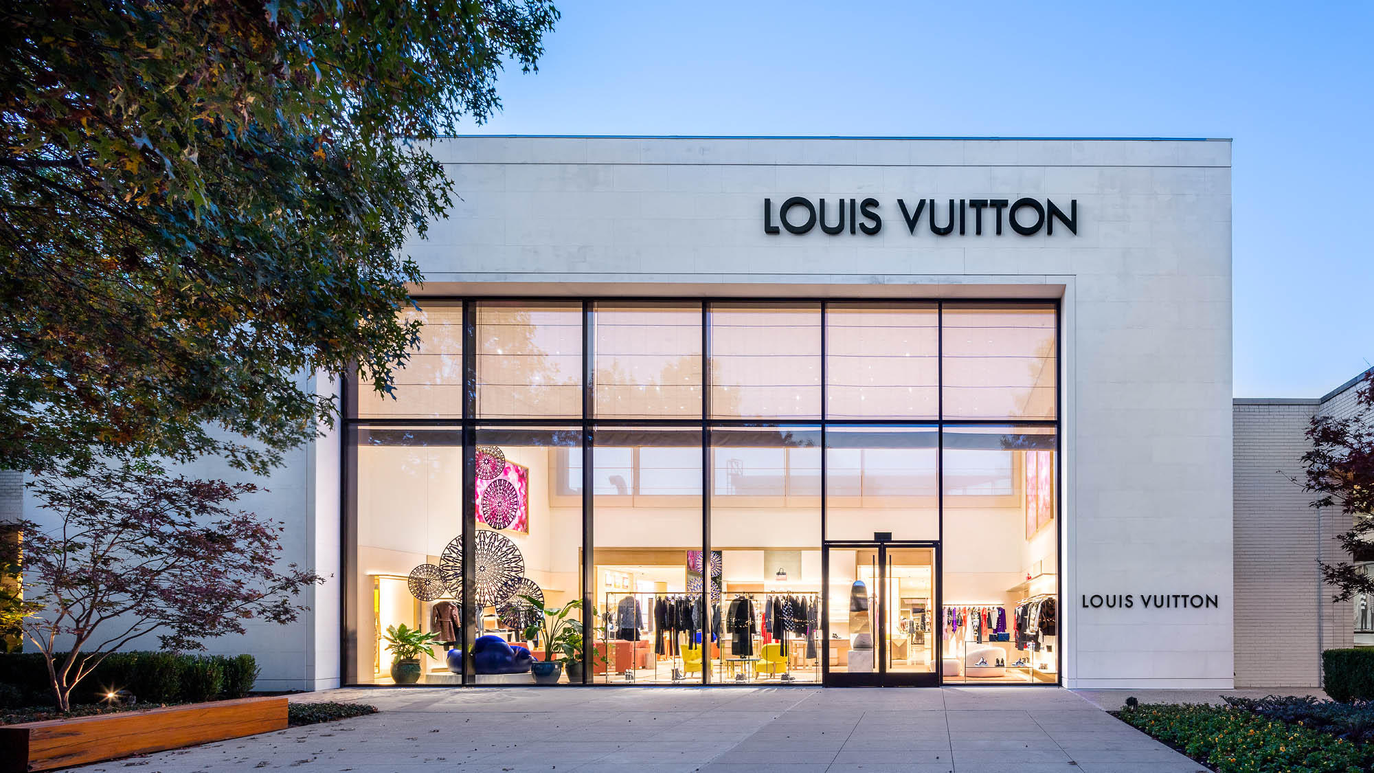 Image 2 | Louis Vuitton Dallas Northpark Mall