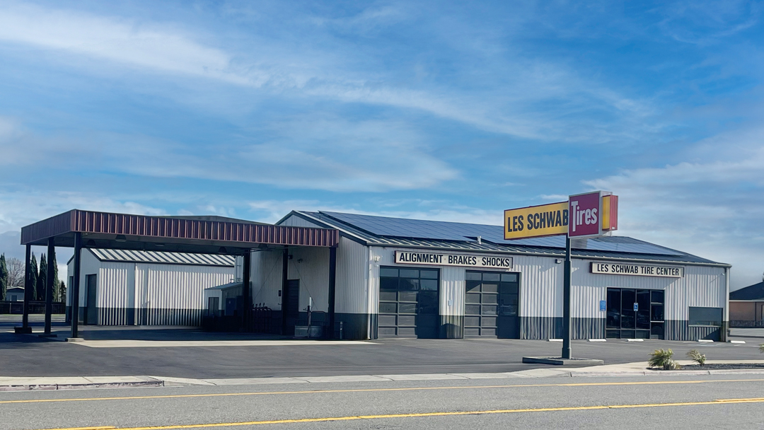 Les Schwab Tire Center