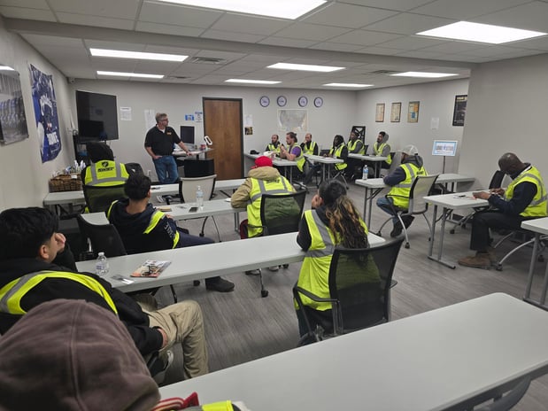 Images Lone Star Truck Driving Academy - Greensboro