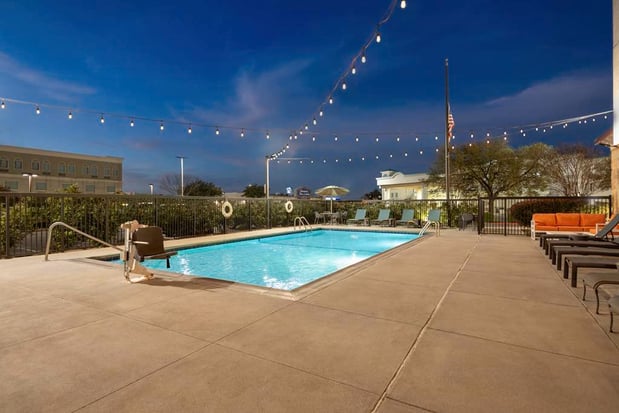 Images Hampton Inn & Suites San Marcos