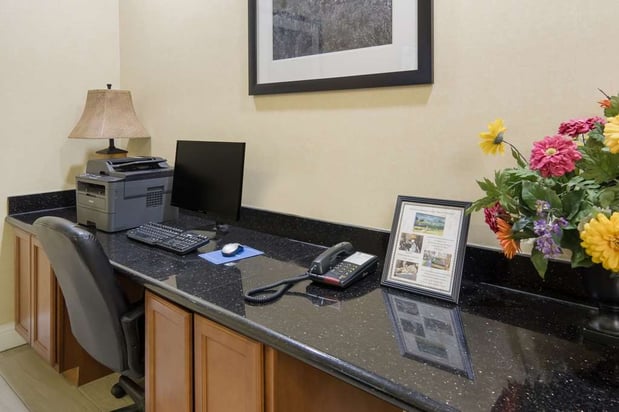 Images Best Western Comanche Inn