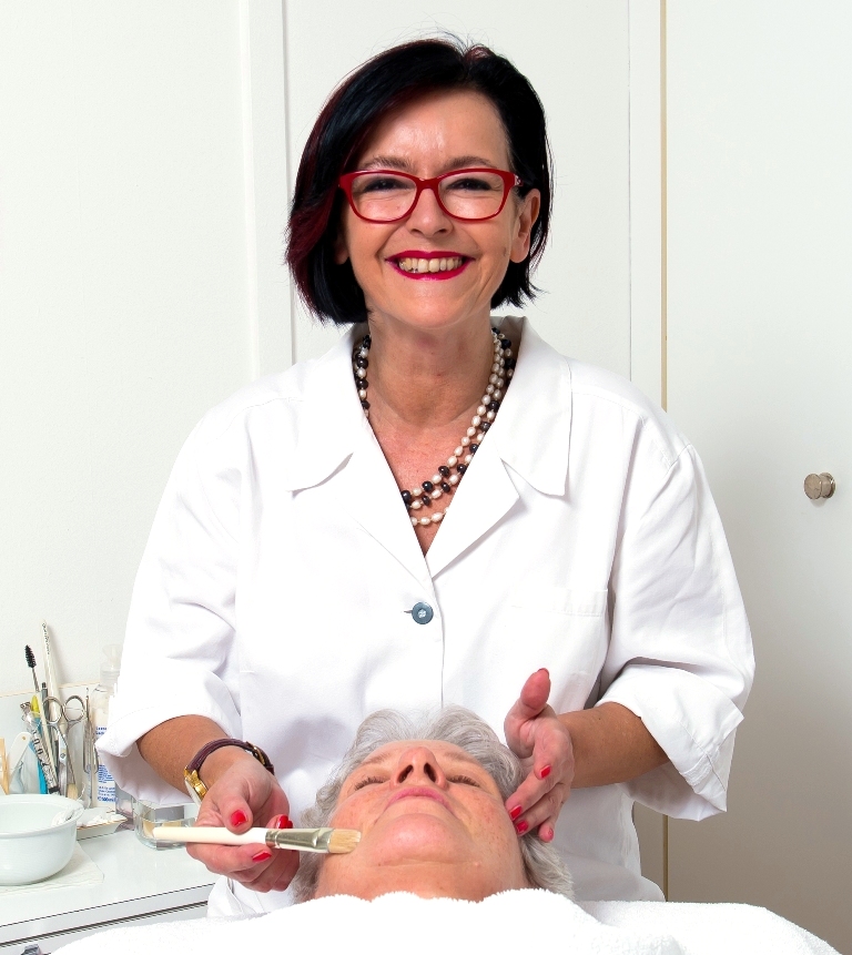 Kosmetik-Salon Loss, Rathausgasse 29 in Aarau